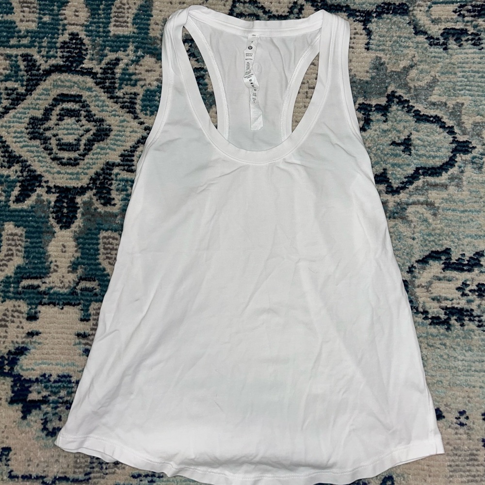 Lululemon Razorback